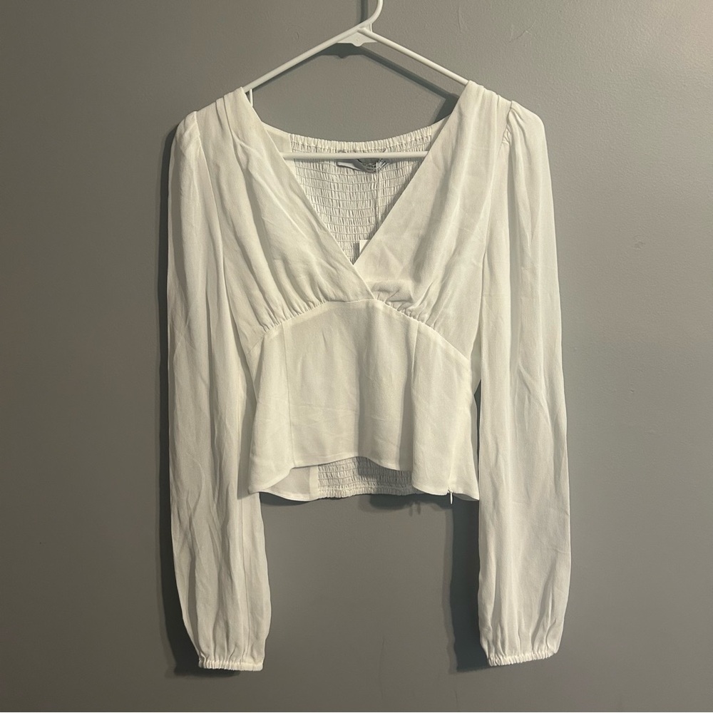 Sophie Rue - Claire Top - White Blouse with V-Neck